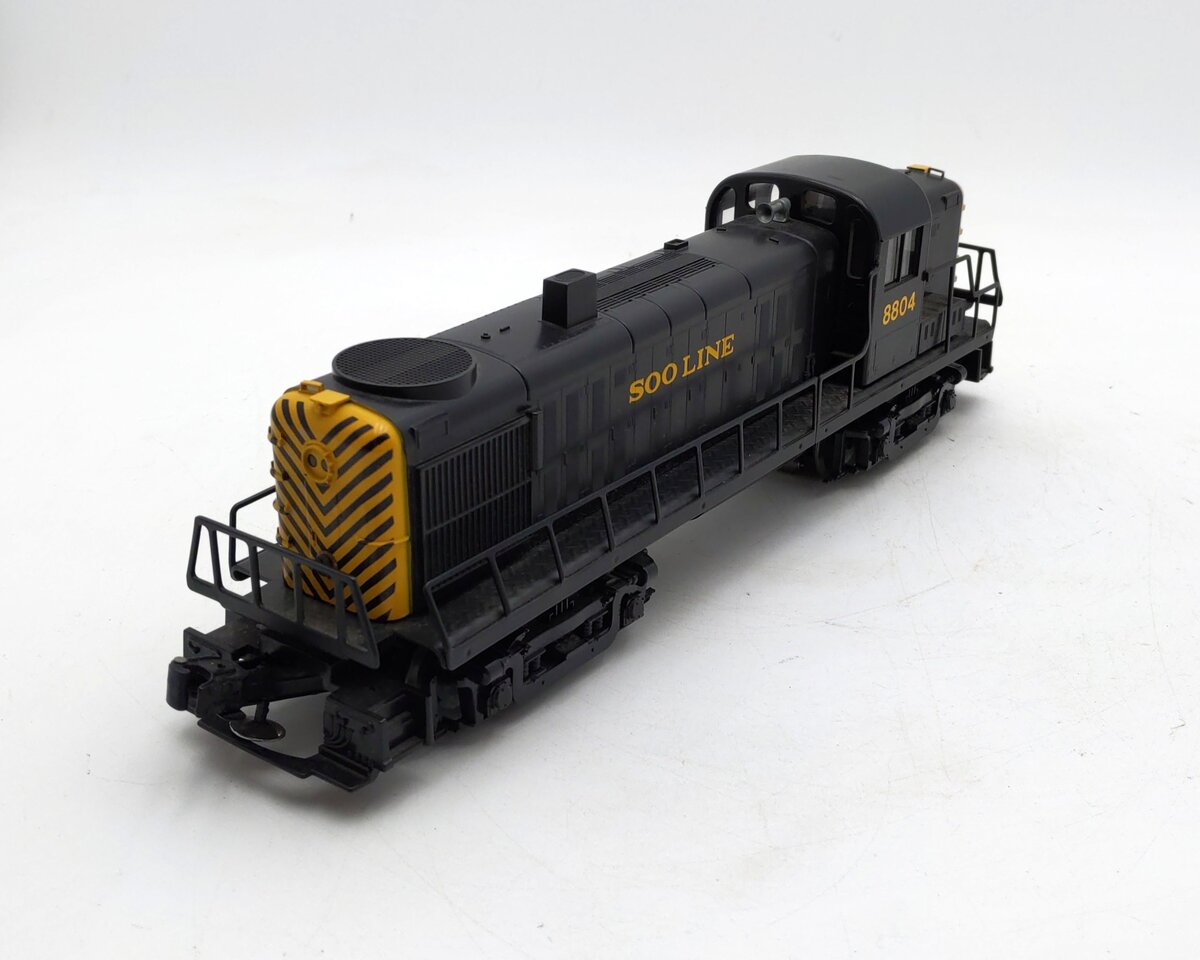 Lionel 6-18804 O Gauge Soo Line RS-3 Diesel Locomotive #8804 EX