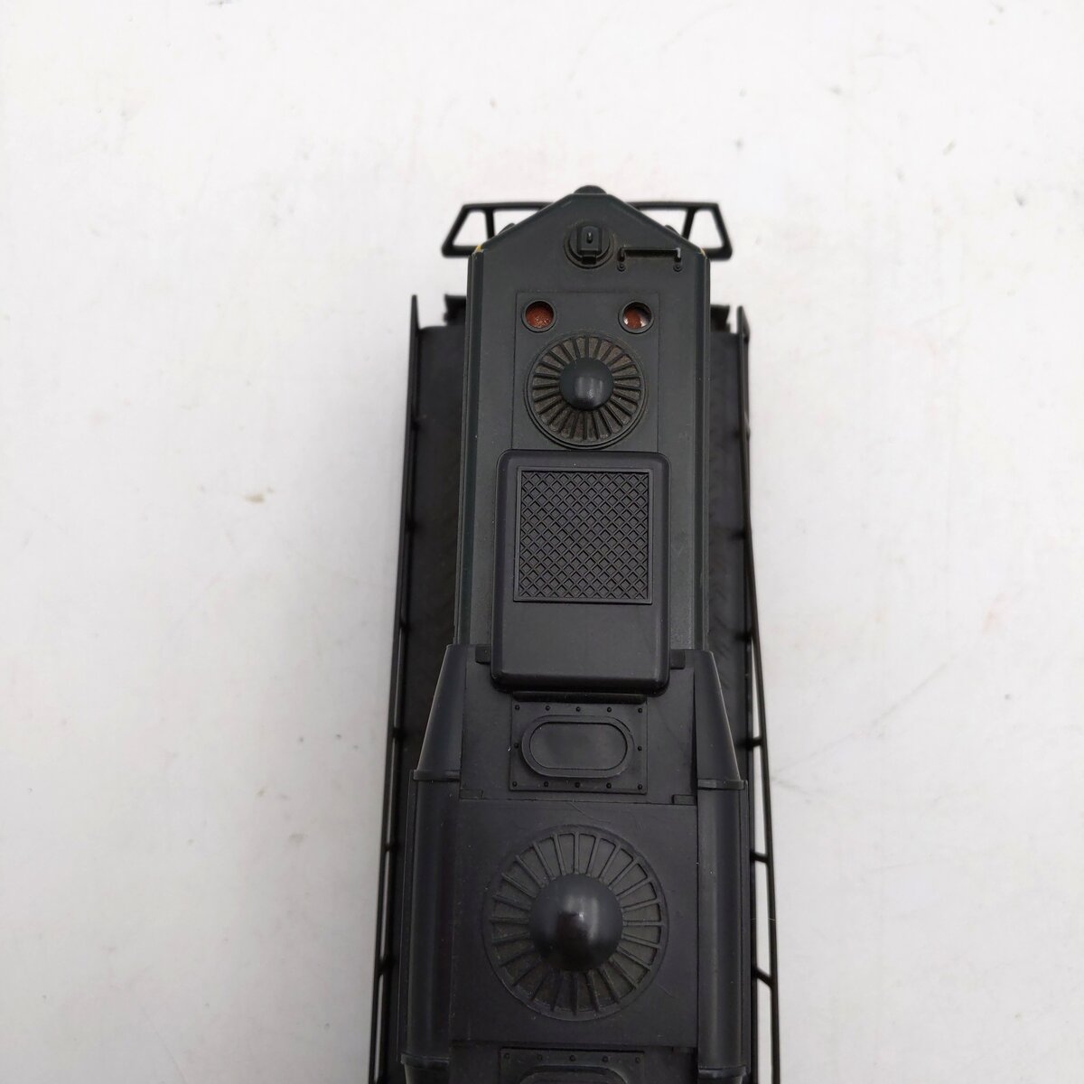 Lionel 6-8776 O Chicago & Northwestern GP20 Powered Diesel Locomotive VG