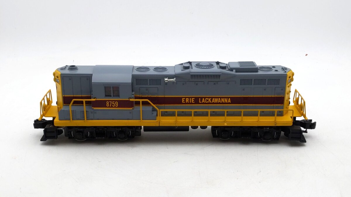 Lionel 6-8759 O Gauge Erie Lackawanna GP-9 Powered Diesel Locomotive EX