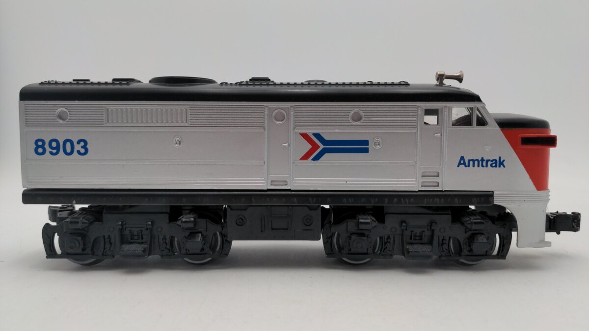 Lionel 6-18903 O Amtrak Alco Non-Powered Diesel Locomotive #8903 VG