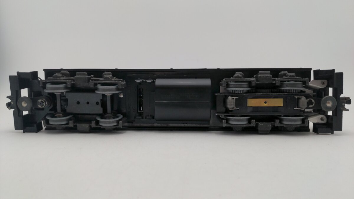 Lionel 6-8564 O Gauge Union Pacific U36B Diesel Locomotive VG
