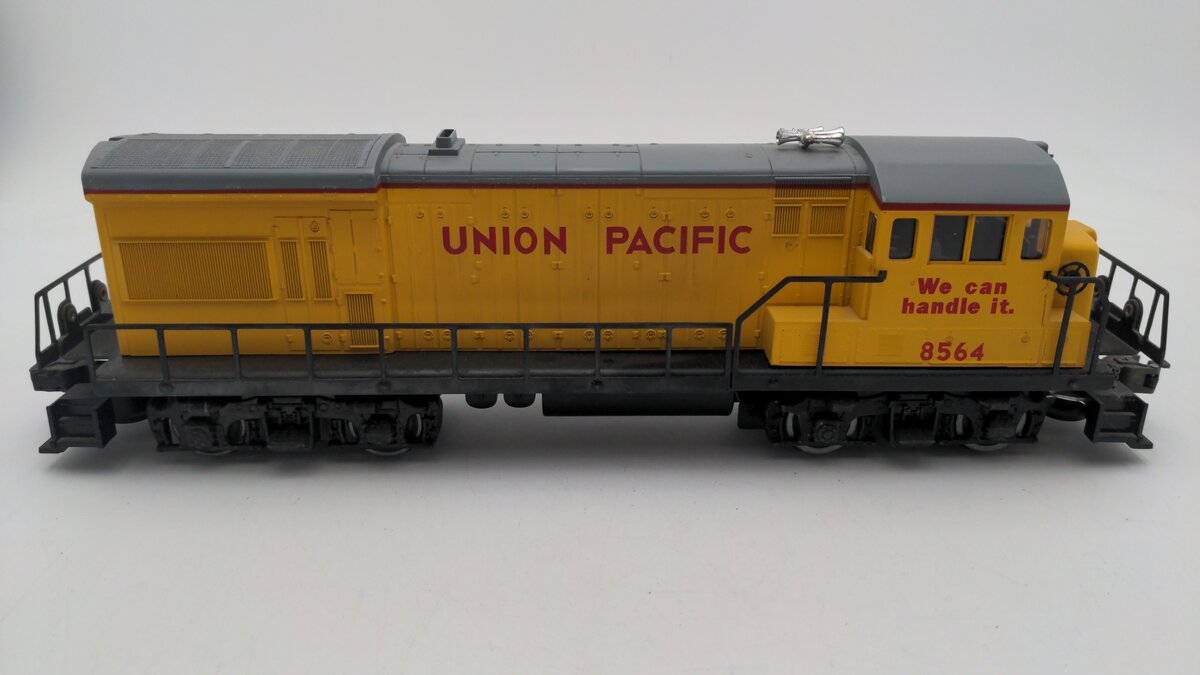 Lionel 6-8564 O Gauge Union Pacific U36B Diesel Locomotive VG