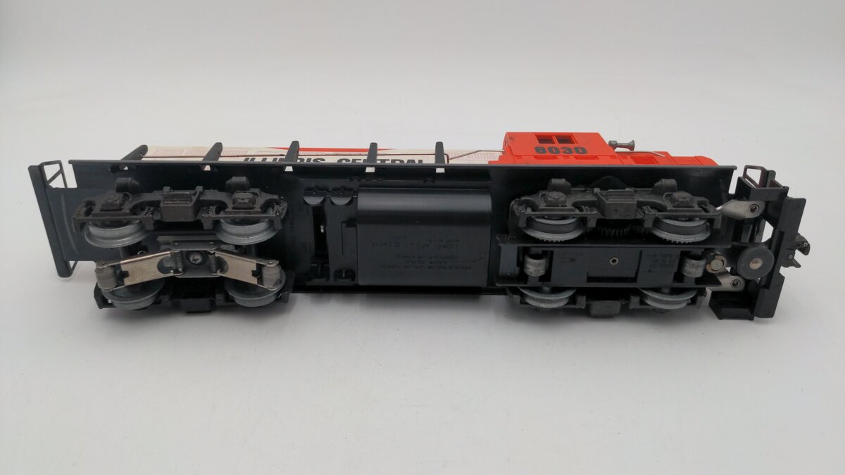 Lionel 6-8030 O Gauge Illinois Central GP-9 Diesel Locomotive #8030 VG