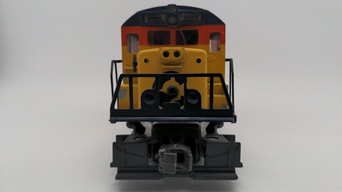 Lionel 6-8470 O Gauge C&O Chessie System U36B Powered Diesel Locomotive VG