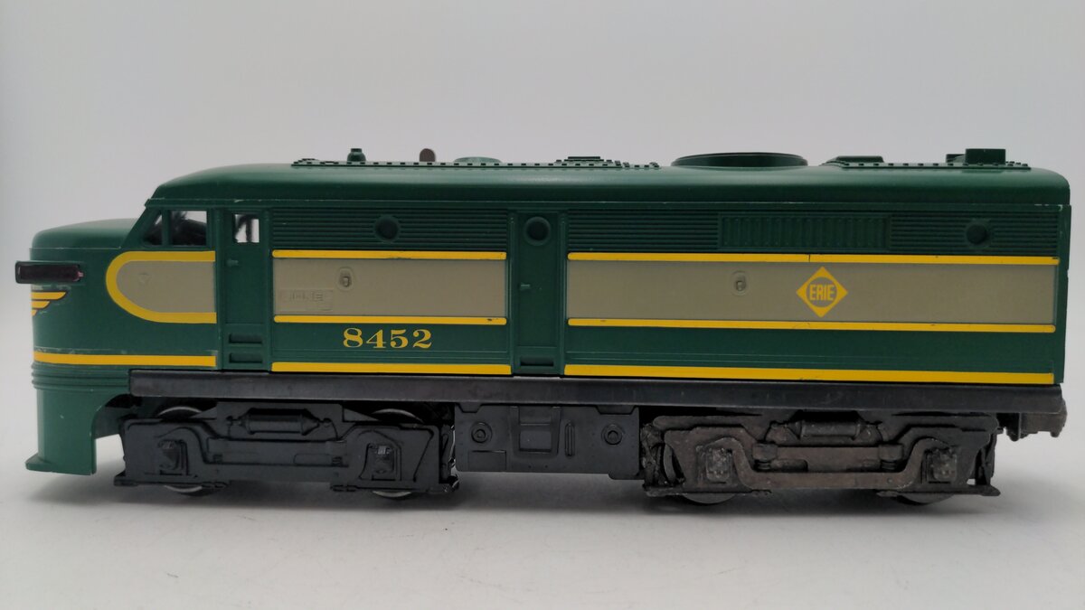 Lionel 6-8452 O Gauge Erie Alco A Diesel Locomotive EX