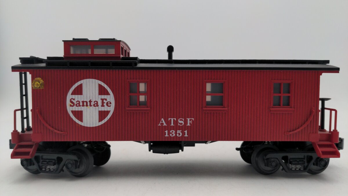MTH 33-7804 O Gauge Santa Fe Woodsided Caboose #1351 EX