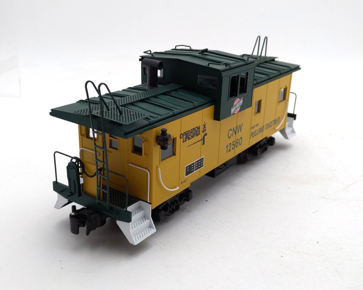 K-Line K613-1311 O Gauge Chicago & North Western Extended Vision Caboose #12560 EX