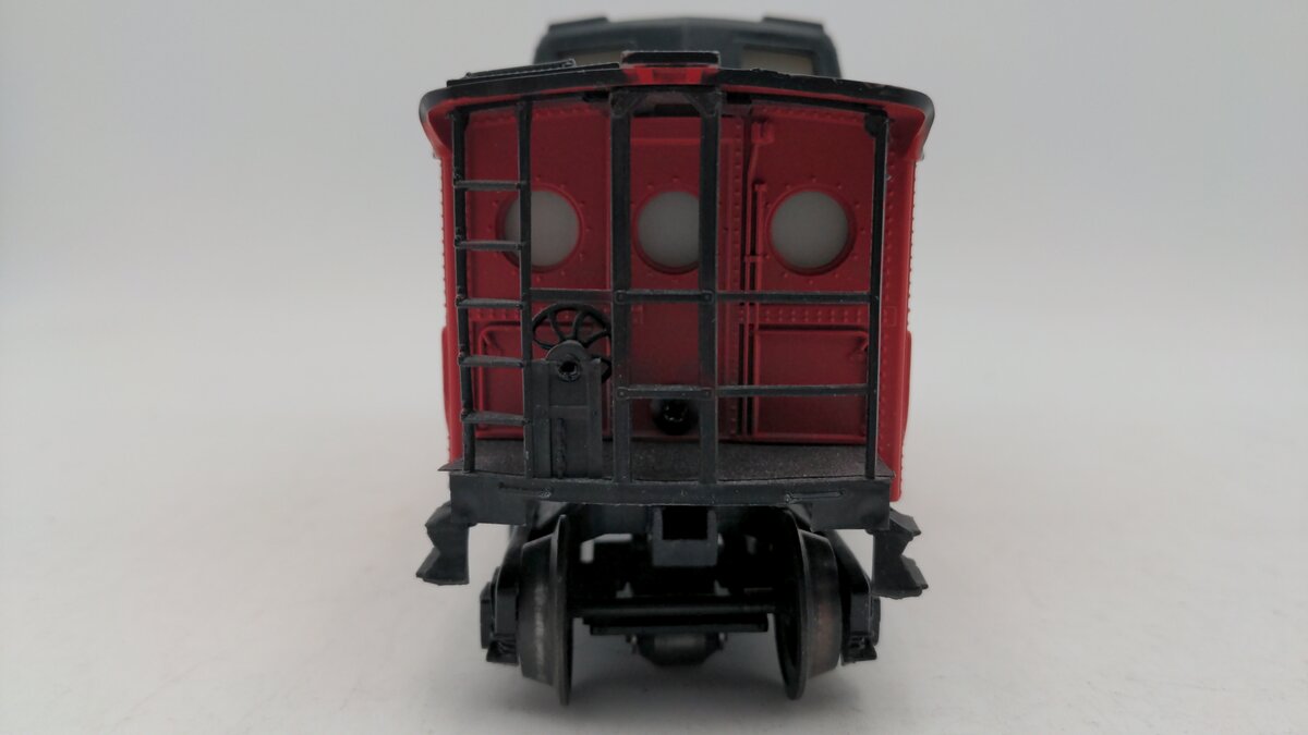 Lionel 6-16504 O Lighted Southern Caboose EX