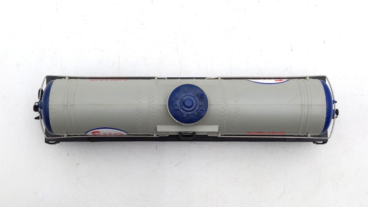 K-Line K6310 O Gauge Esso Single Dome Tank Car EX