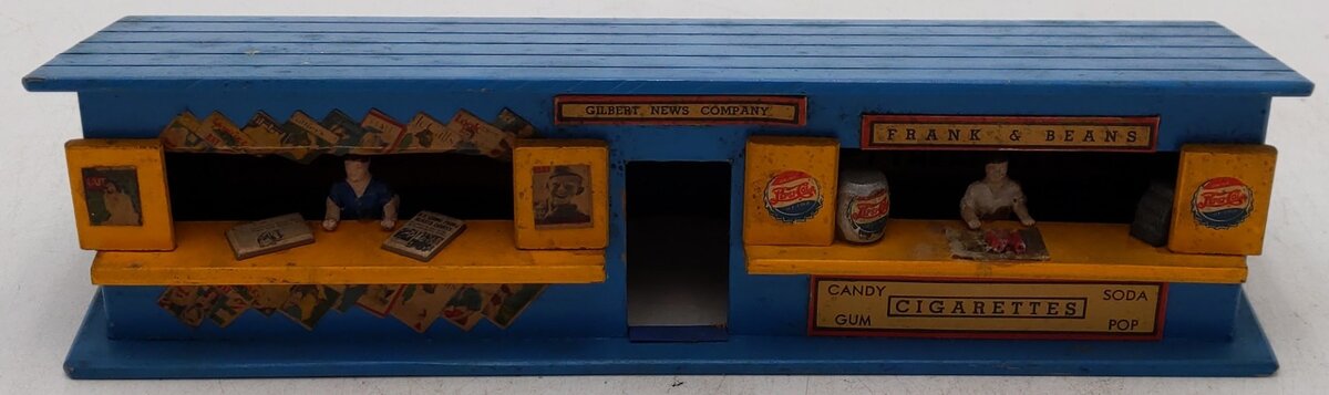 American Flyer 270 Vintage S News & Frank Stand VG