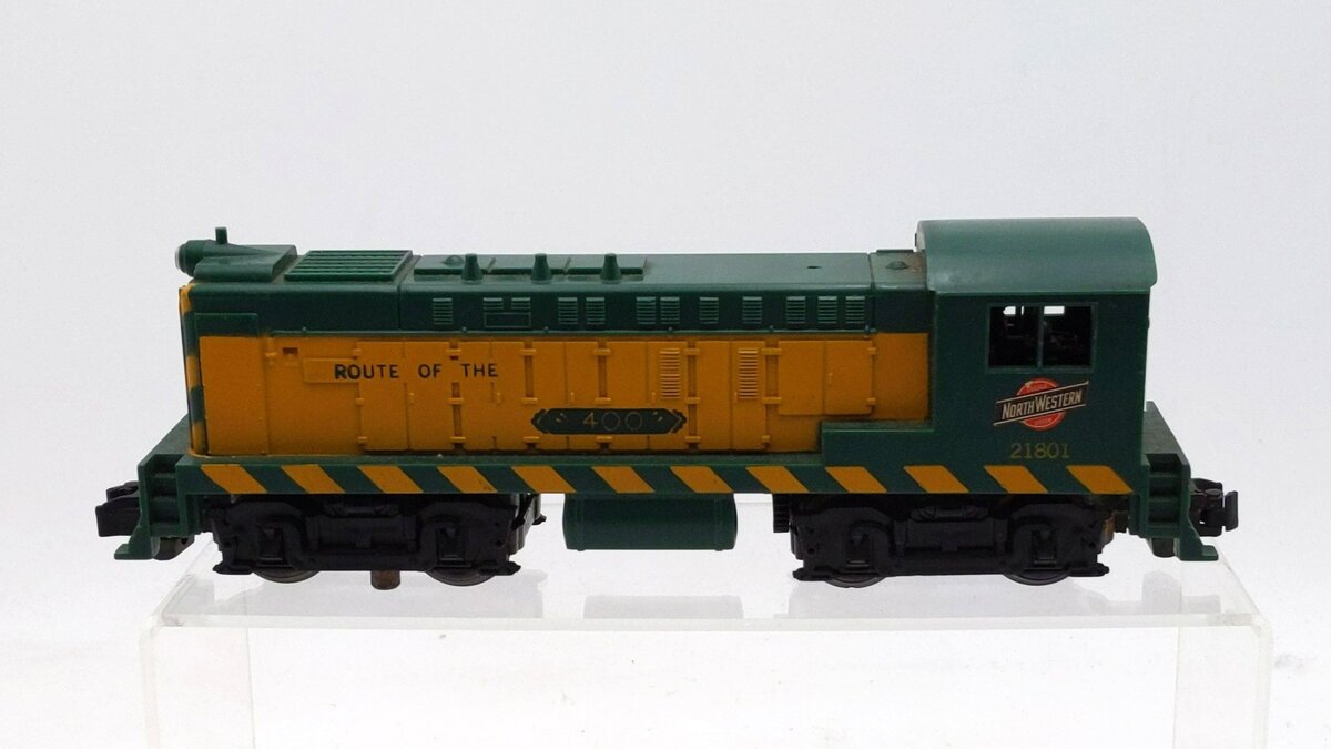 American Flyer 21801 Vintage S Chicago & Northwestern Diesel Switcher VG