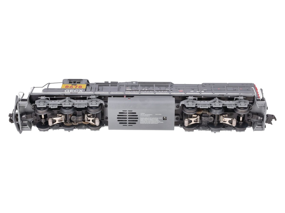 Lionel 6-84628 O Gauge GECX Legacy SD40T-2 Diesel Locomotive Bluetooth #8678 LN/Box