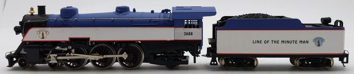 IHC M9913 HO Scale Boston & Maine 4-6-2 Steam Locomotive w/Tender #3688 EX