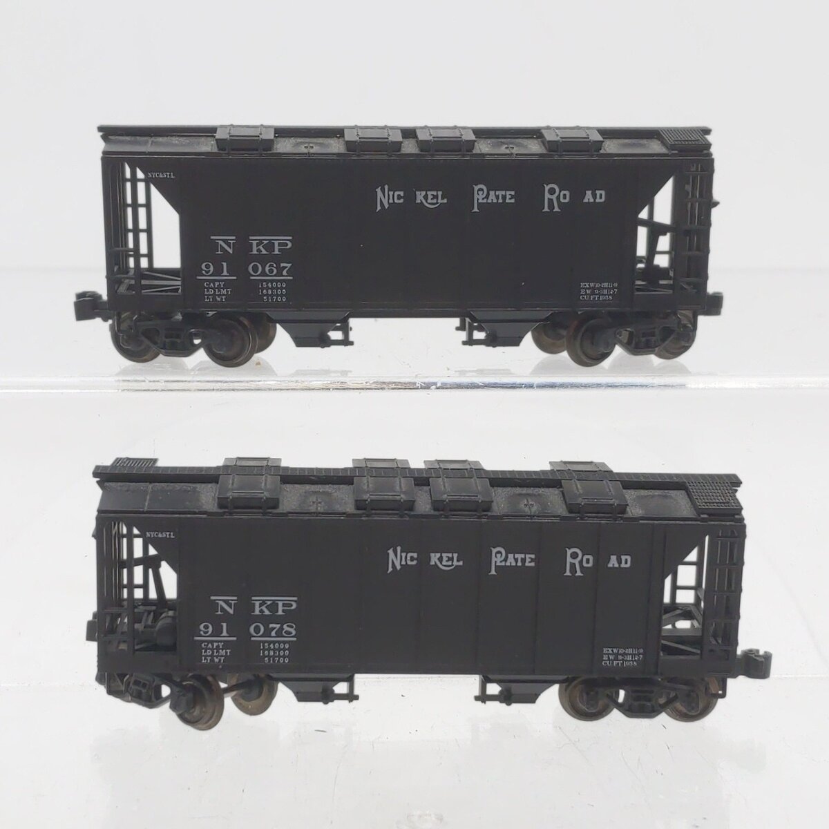 Kato 186-0206 N Scale Nickel Plate Road 2-Car Covered Hopper (Set of 2) EX