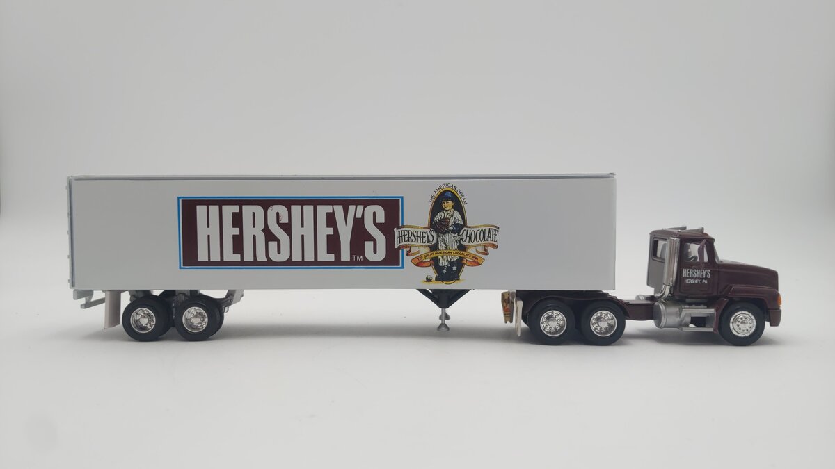 PEM H71500 1:64 Scale Hershey's Semi Truck w/ Trailer EX/Box