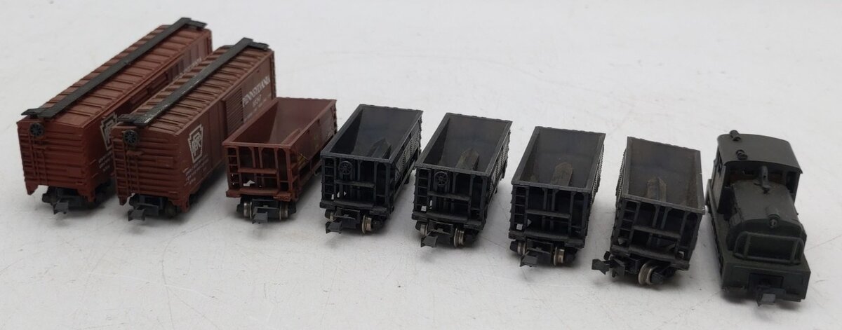 Atlas N Scale Freight Cars #140000,83247,893,78,83247,1698,93 [8] VG/Box