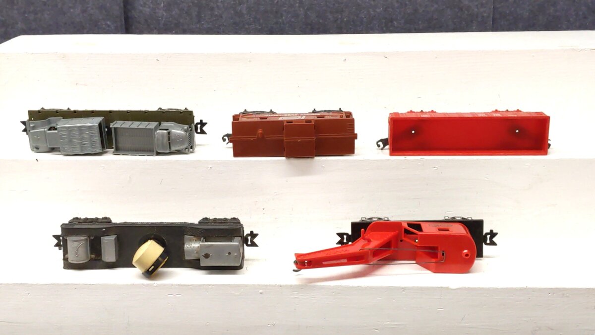 Marx Vintage O Gauge Postwar Freight Cars: 18326, 2246, 4583, 347100 [5] VG