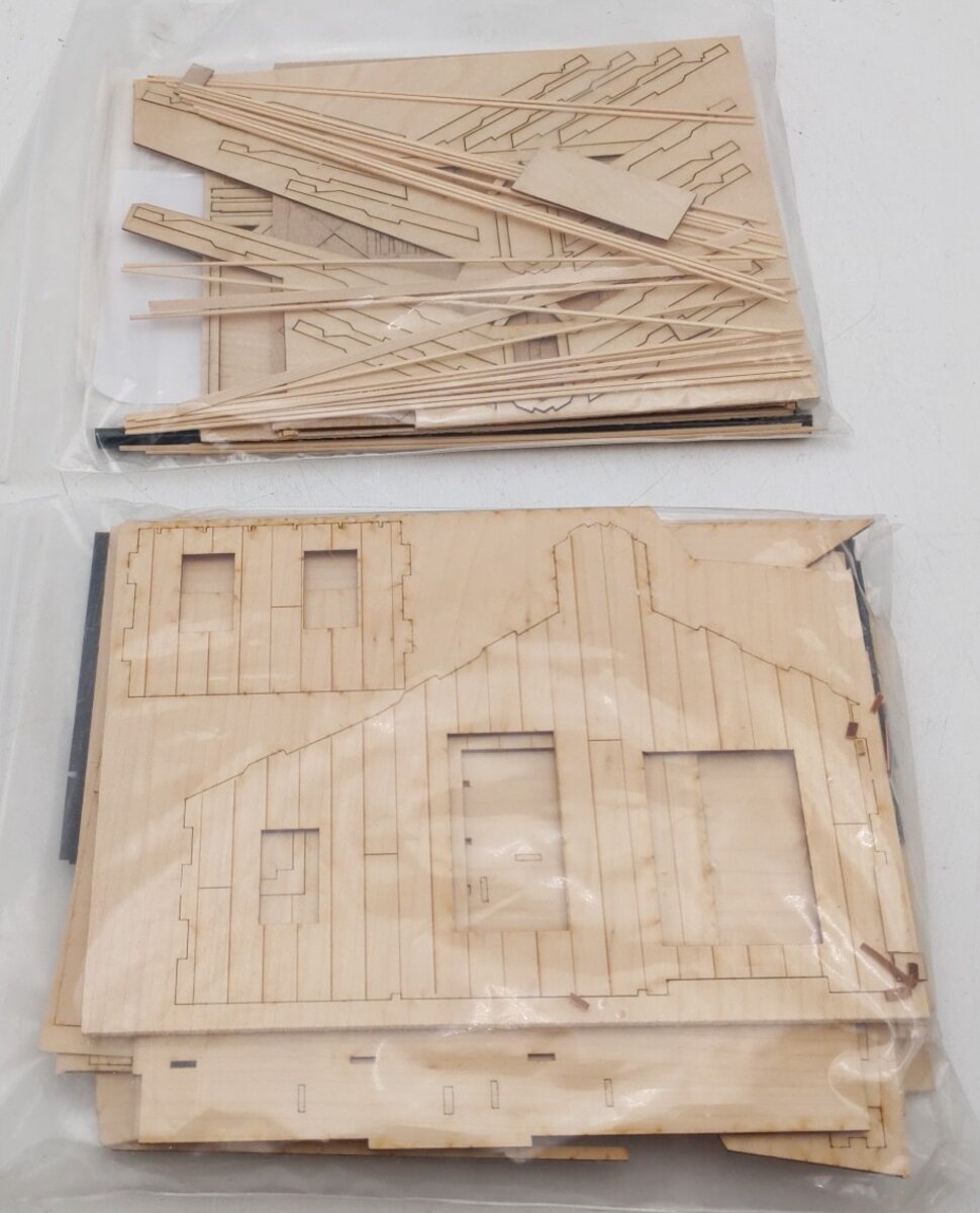 Wild West Scale Models 824 O Franke & Furniture Coffin Shop Kit VG/Box