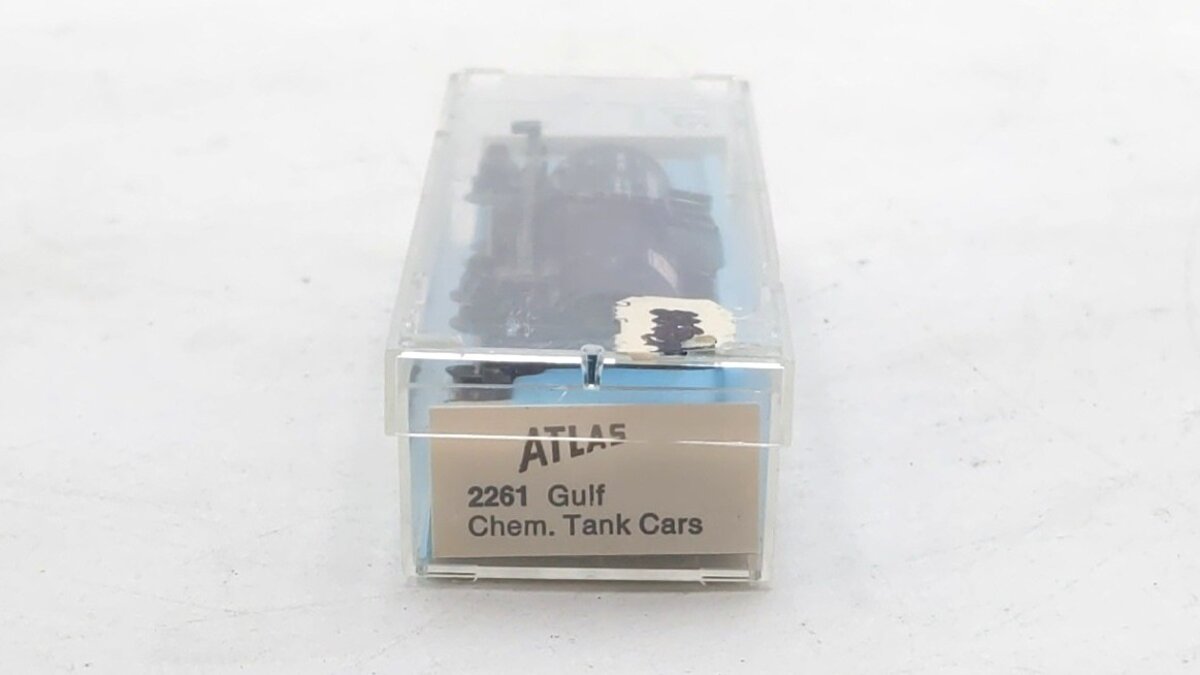 Atlas 2261 N Scale Gulf Oil Corp. Single Dome Chemical Tank Car #56555 EX/Box