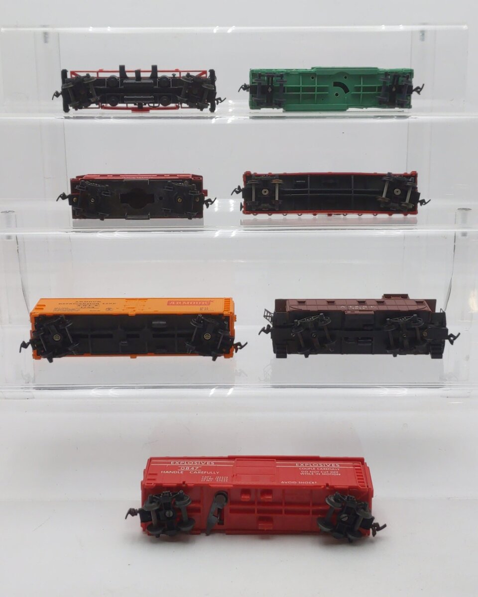 Lionel & Others HO Freight Cars: 1957, 1754, 33819, 0300, 0805, 0847, 506 [7] VG