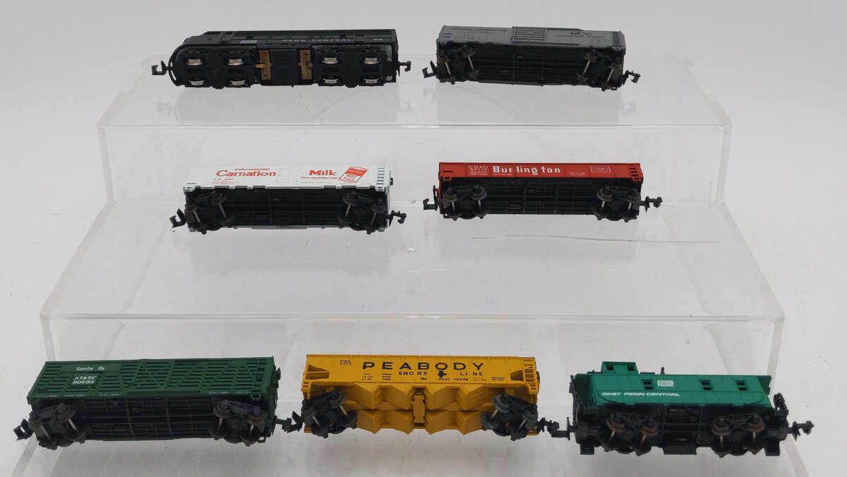 Aurora 4725 Postage Stamp Train High Iron Penn Central Diesel Freight Set LN/Box