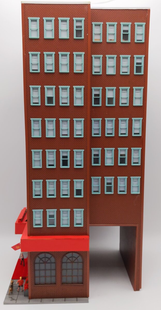 Menards 279-3973 O Gauge York Hotel Royale EX