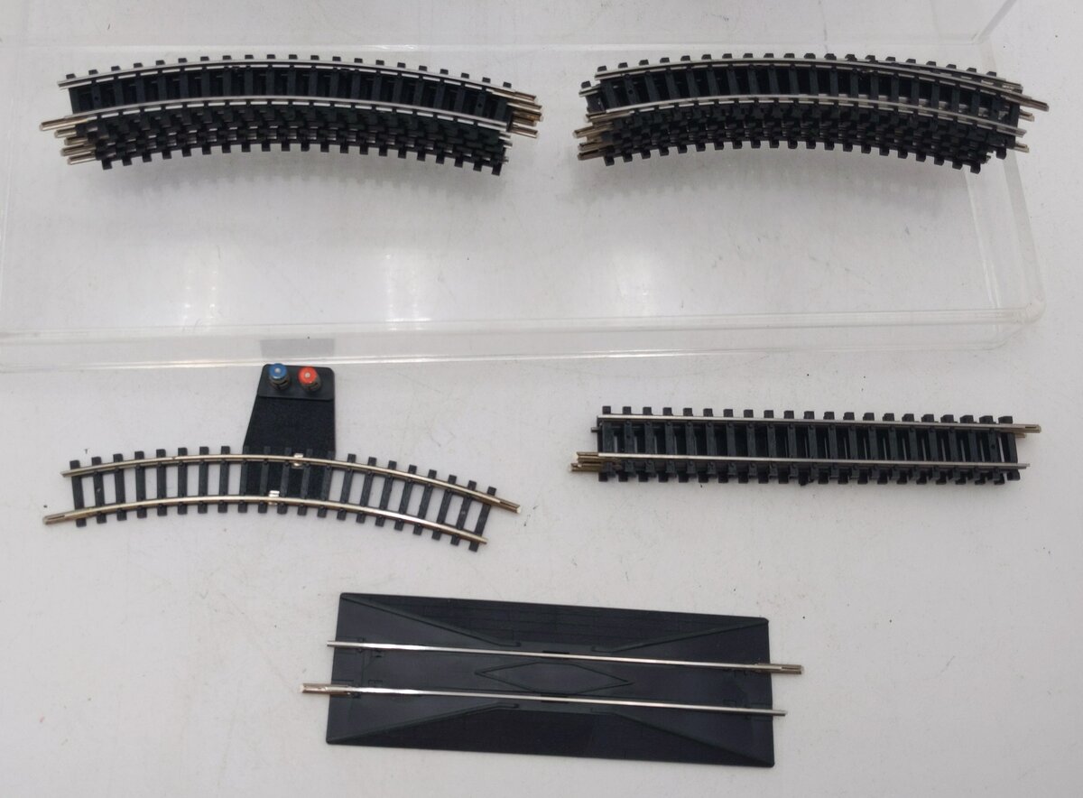 Aurora 4726 Postage Stamp Train High Iron Penn Central Steam Freight Set EX/Box