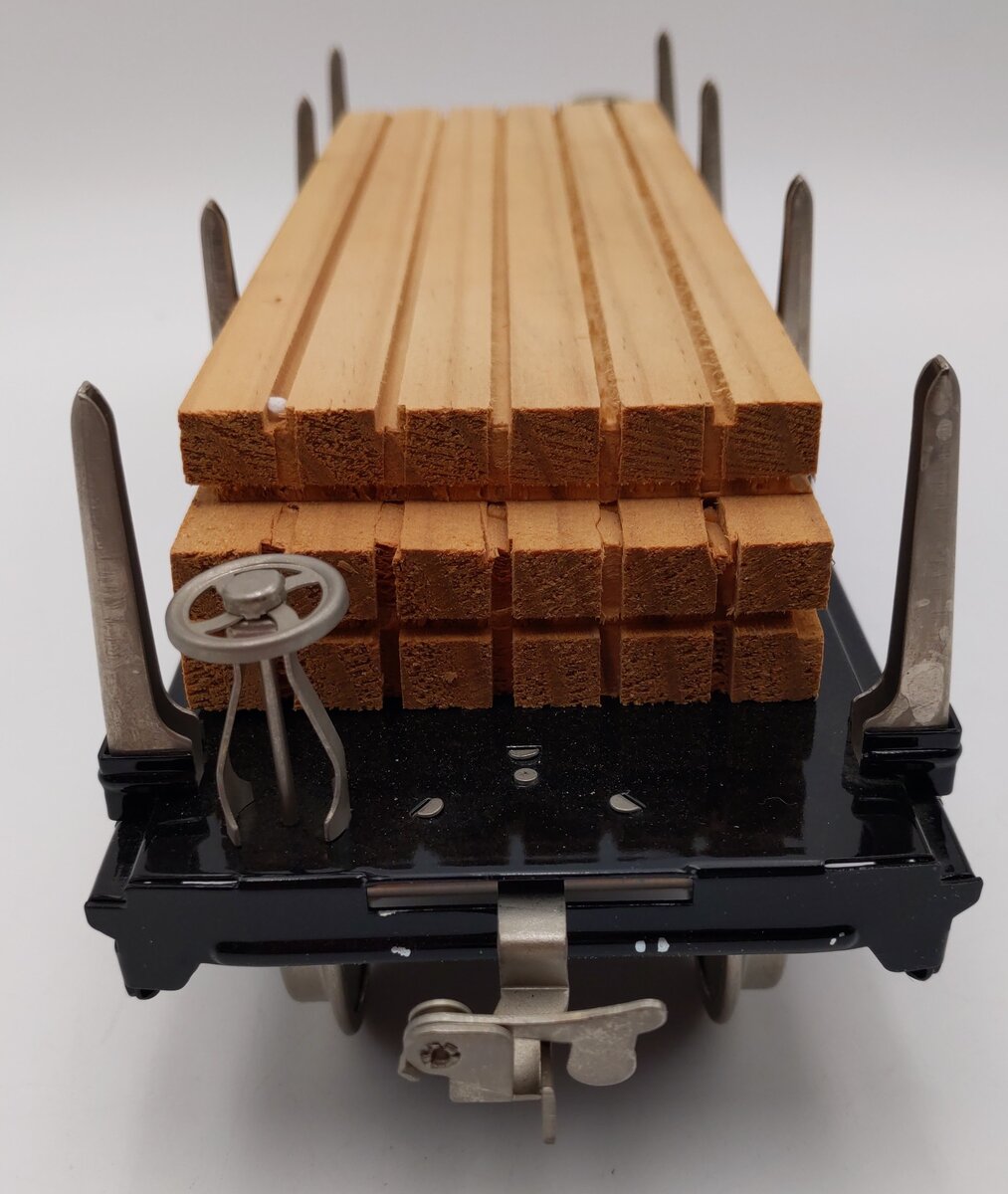 MTH 10-1071 Standard Gauge 211 Tinplate Black Flatcar with Wood Load EX