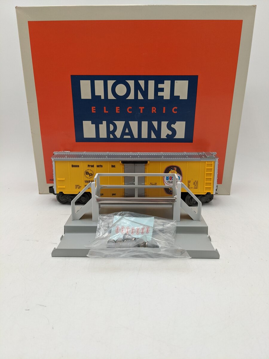 Lionel 6-19810 O Gauge Bosco Products Operating Milk Car Set EX/Box