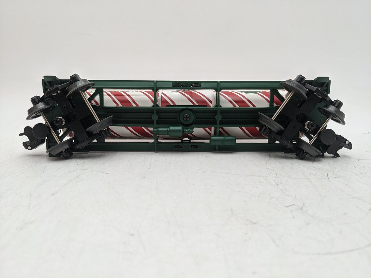 Lionel 6-26196 O Gauge Candy Cane Single Dome Tank Car EX/Box