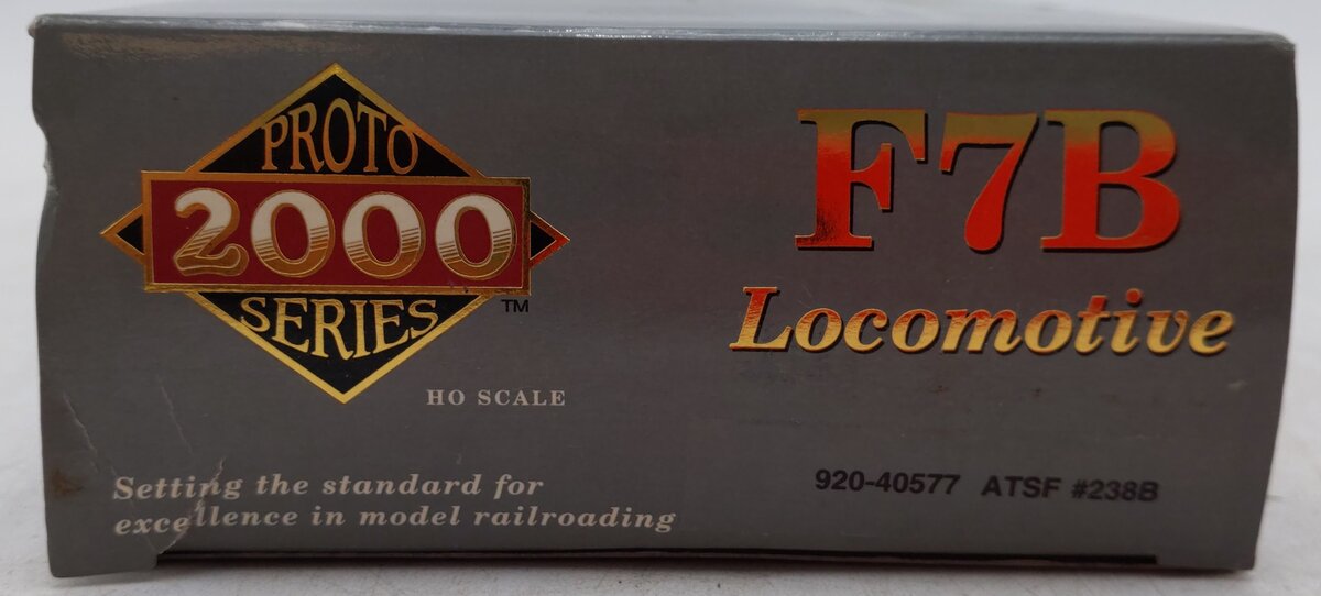 Proto 2000 920-40577 HO Scale Santa Fe Diesel B Unit Locomotive #238B EX/Box