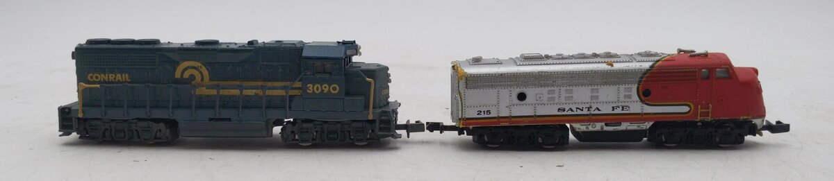 Bachmann N Scale Assorted Diesel locomotives #3090,215 [2] EX