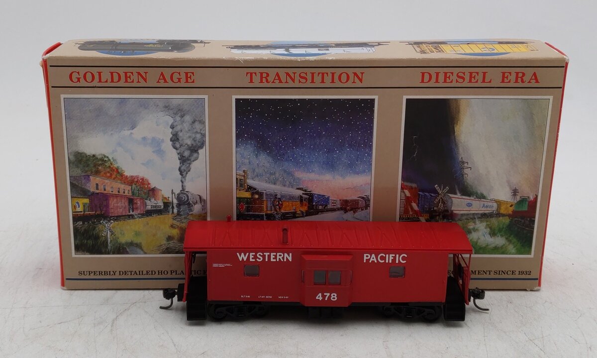 Walthers 932-4359 HO Western Pacific International Bay Window Caboose #478 Kit LN/Box