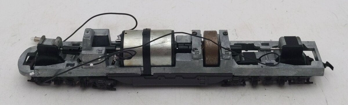 Model Power 922 EMD E9 Diesel Locomotive VG/Box