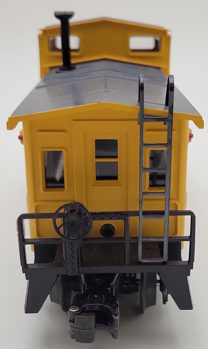 Lionel 6-19700 O Chessie System Extended Vision Illuminated Caboose #19700 VG/Box