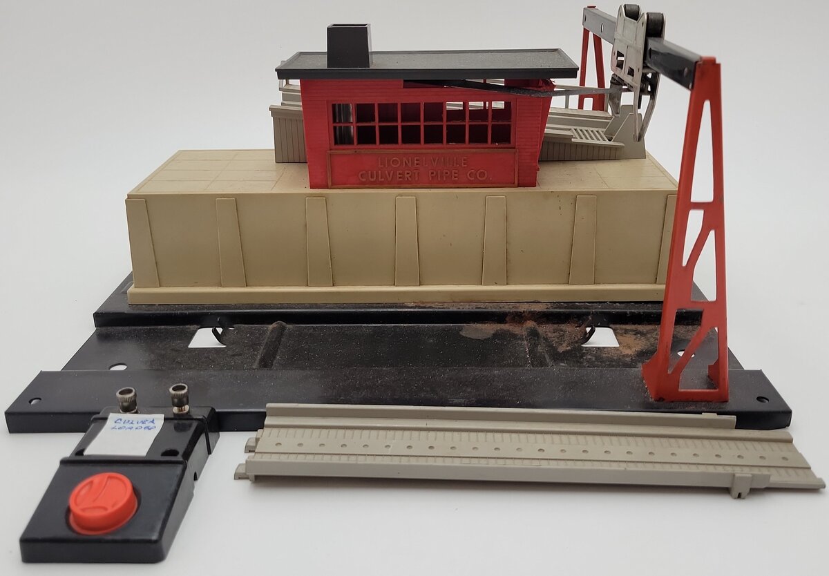 Lionel 342 Vintage O Motorized Operating Culvert Loader (No Car)