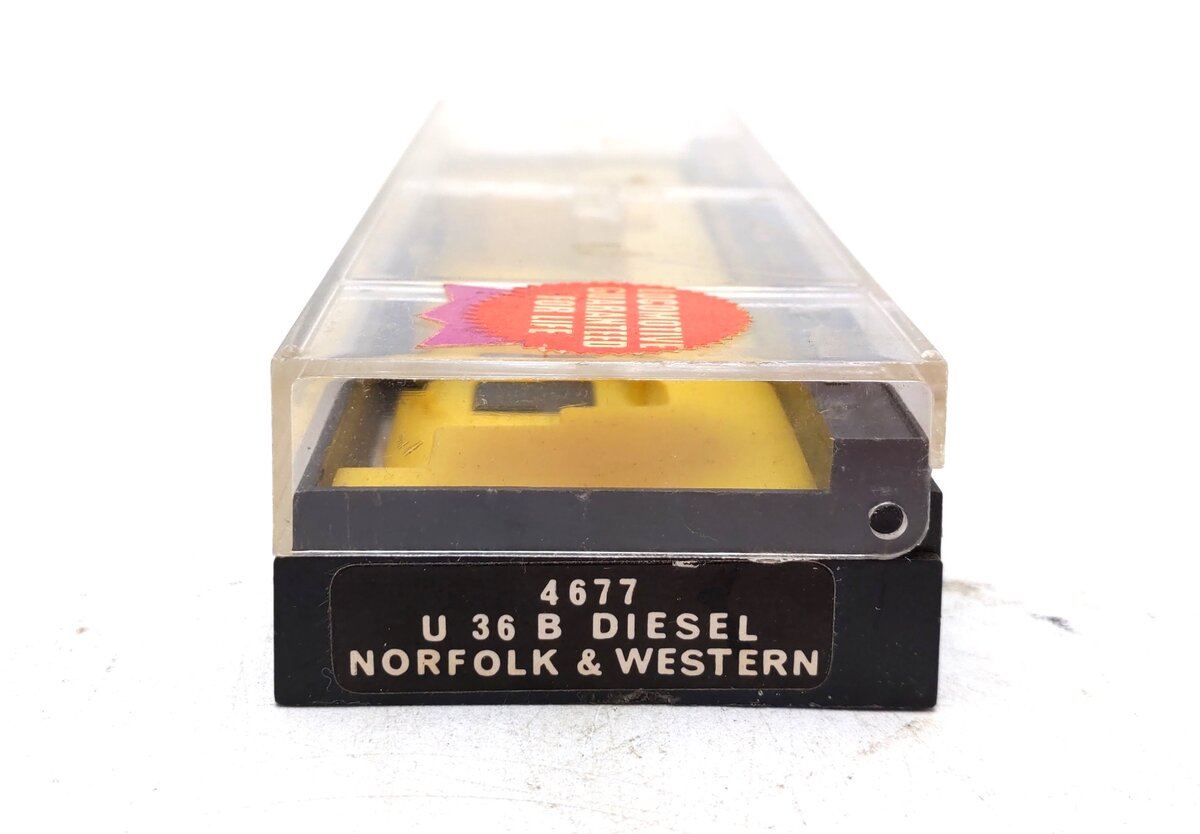 Bachmann 4677 N Scale NW U36B Diesel Locomotive #1776 EX/Box