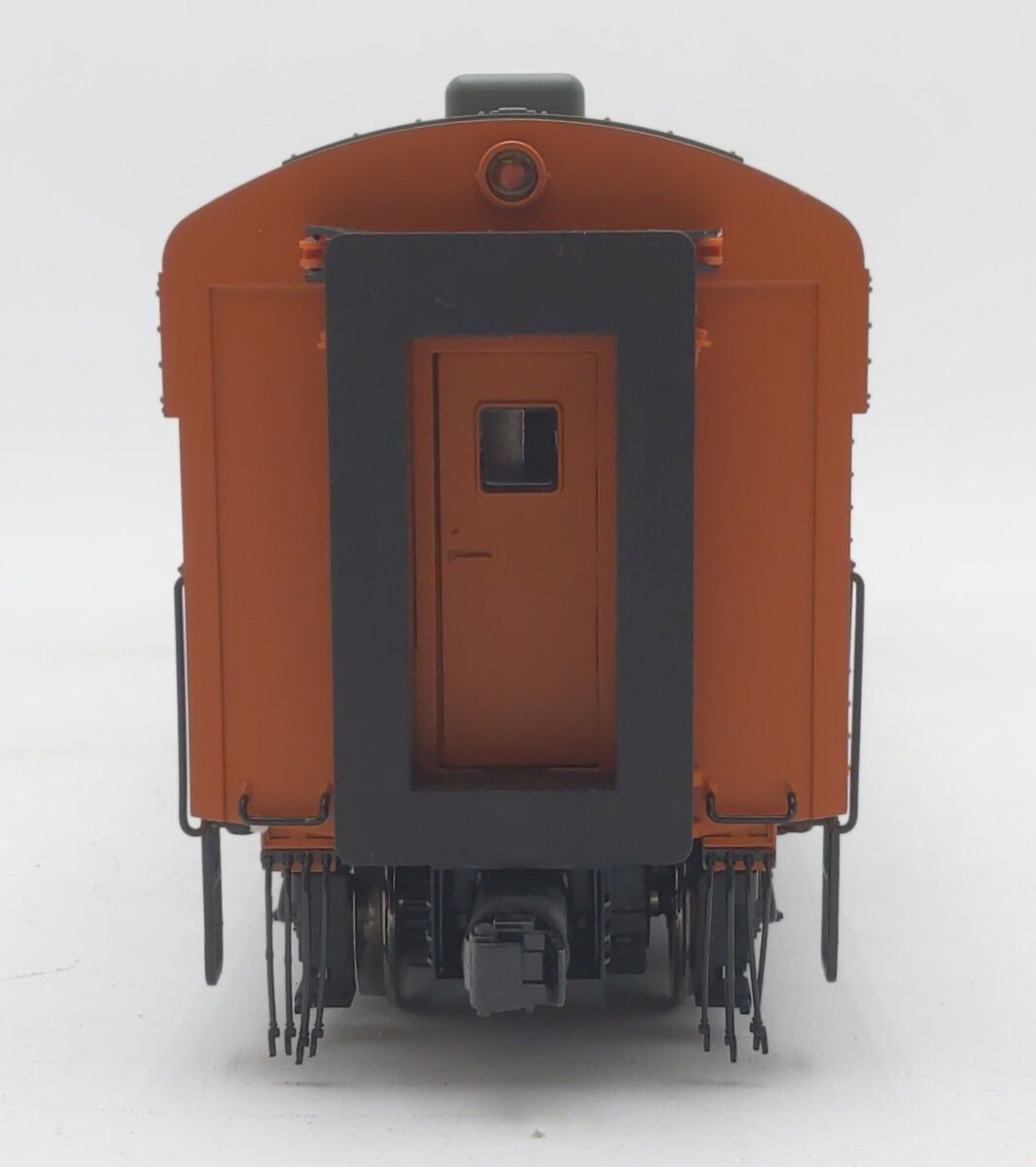 Atlas 3235 O Milwaukee Powered B Unit Erie-built Diesel Locomotive #9b (2-Rail) EX/Box