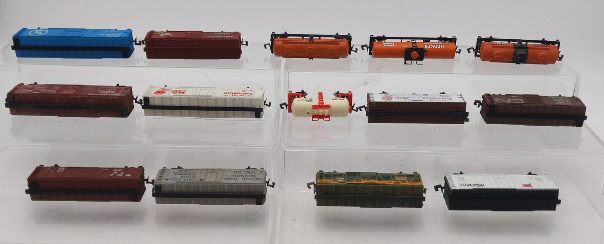 Atlas & Other N Scale Assorted Freight Cars [14] EX