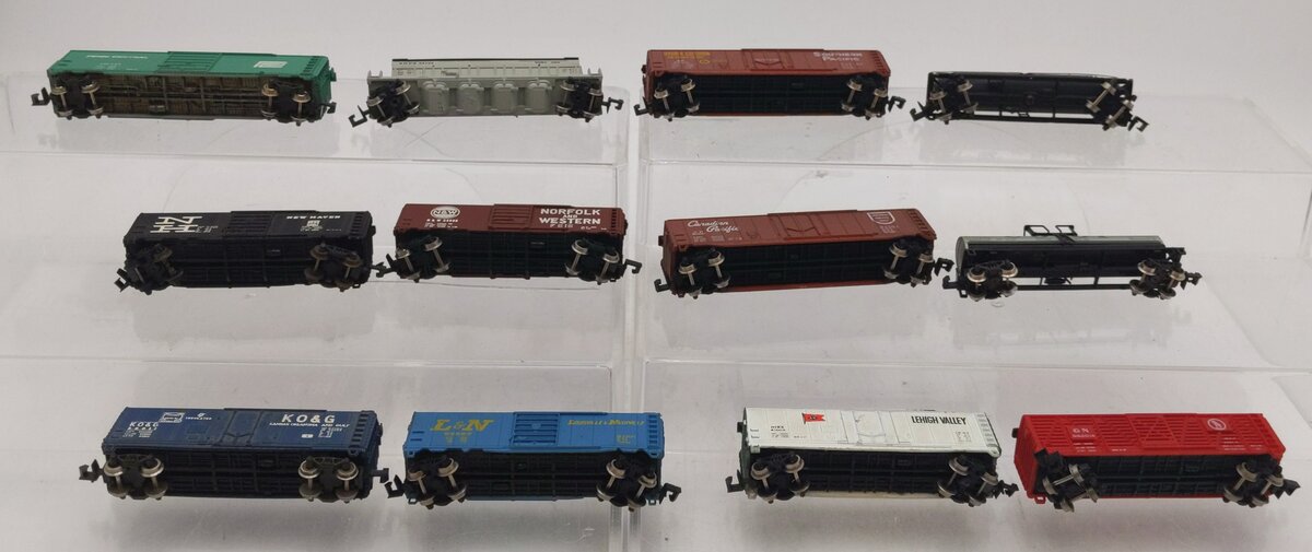 Atlas Bachmann & Con-Cor Assorted freight cars [12] VG