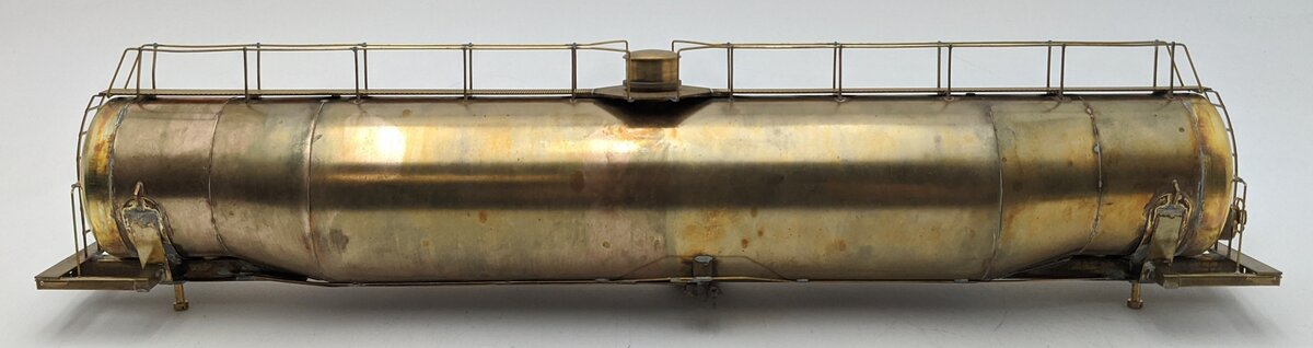 US Hobbies O Scale Brass Pregnant Whale Tank Car (2-Rail) - Unpainted LN/Box