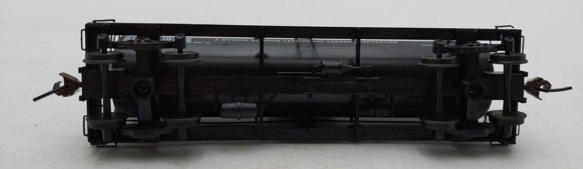 Red Caboose 33042-4 HO Scale Bakelite 10,000 Gallon Tank Car #16765 LN/Box