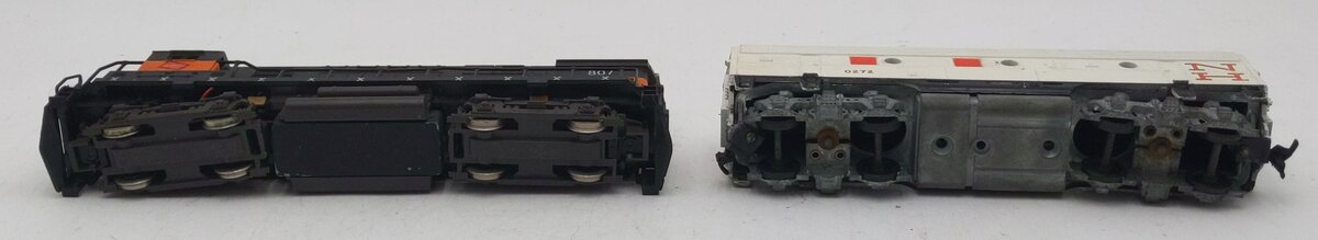 Roco & Athearn HO Assorted Diesel Locomotives [2] VG