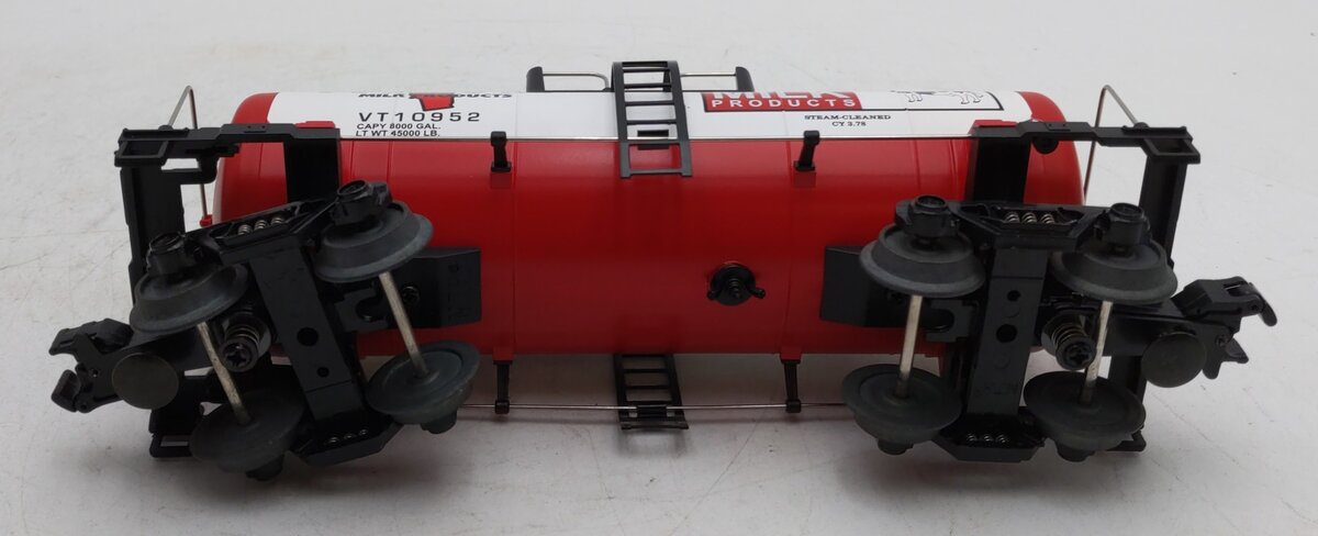 MTH 20-96067 O Gauge Vermont Milk 8000 Gallon Tank Car #19052 LN/Box