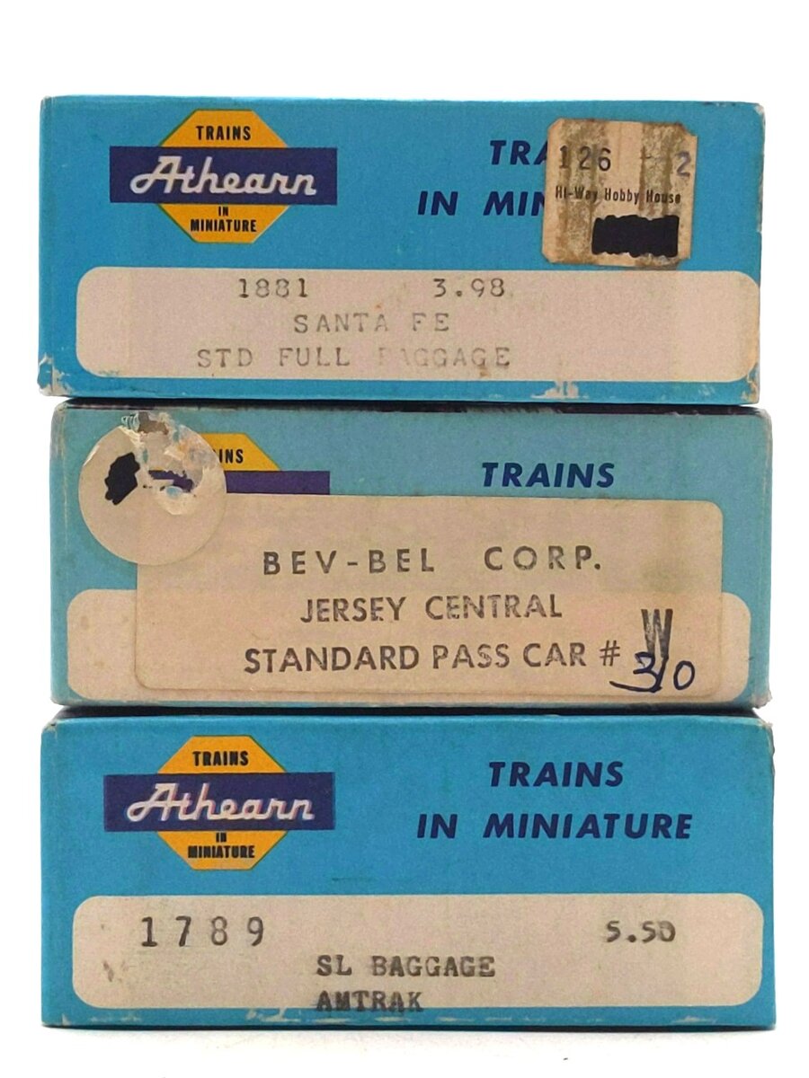 Athearn HO Assorted Passenger Cars: 1040, 310, 1820 [3] VG/Box