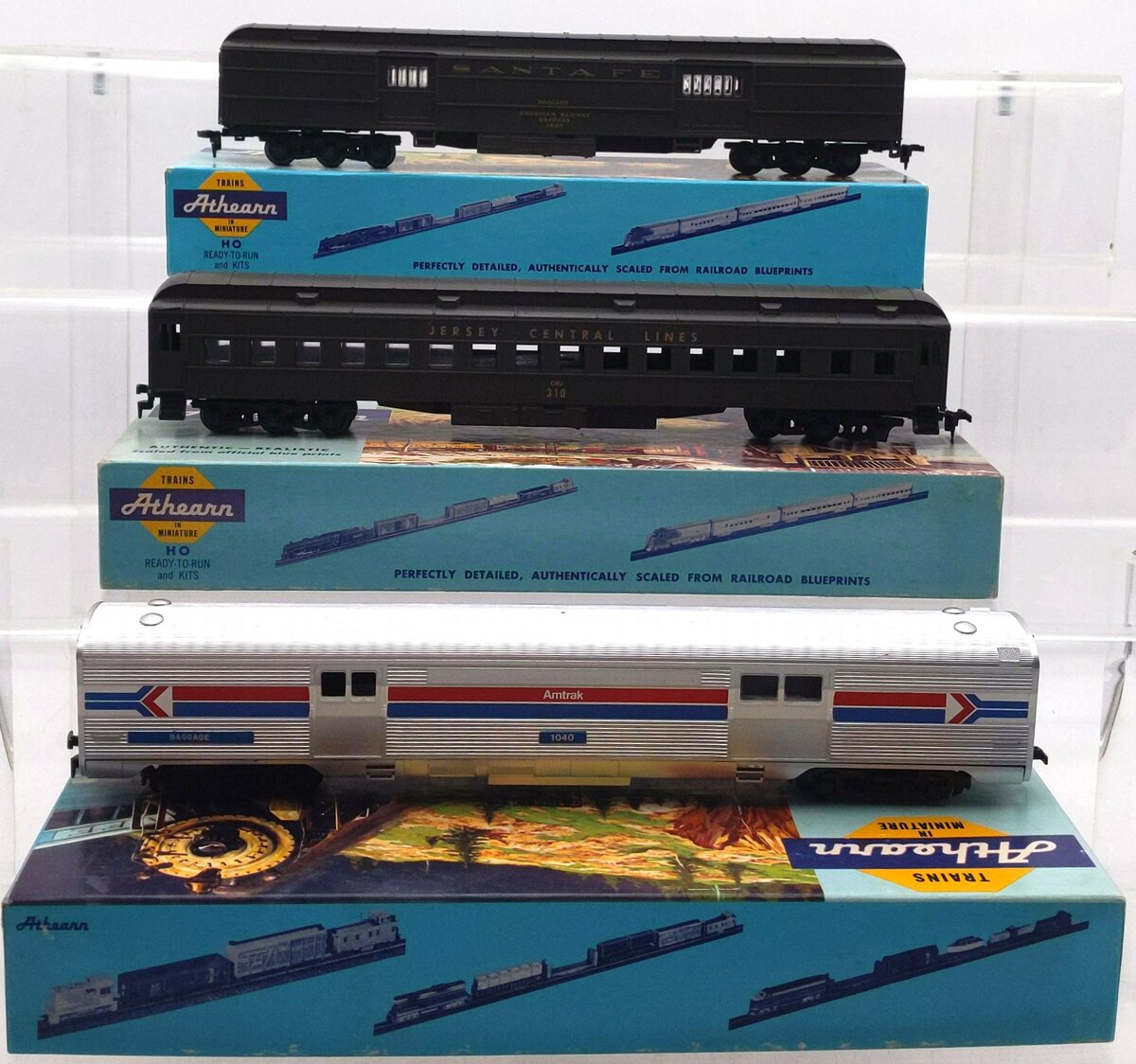 Athearn HO Assorted Passenger Cars: 1040, 310, 1820 [3] VG/Box