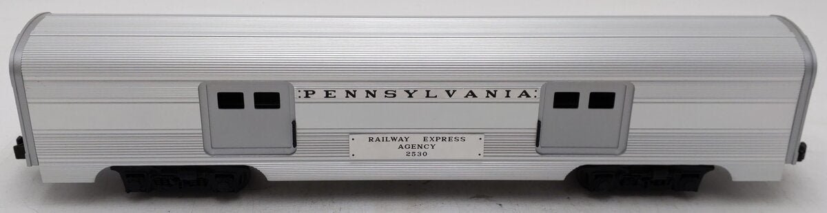 MTH 20-80003D-a PRR Large Door Baggage Car #2530 EX