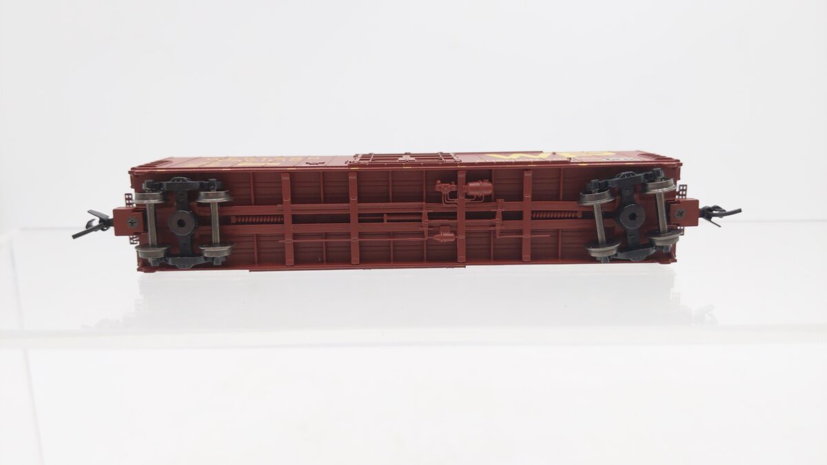 Wheels of Time 61023 N Western Pacific PC&F 50' XLI Boxcar #68238 LN/Box