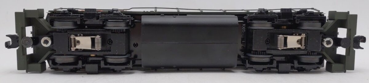 Williams 22904 O Gauge Great Northern EMD GP30 Diesel Locomotive #3010 w Sound EX/Box