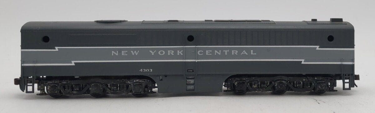 Athearn 3363 HO New York Central PB-1 Powered Diesel Locomotive #4303 EX